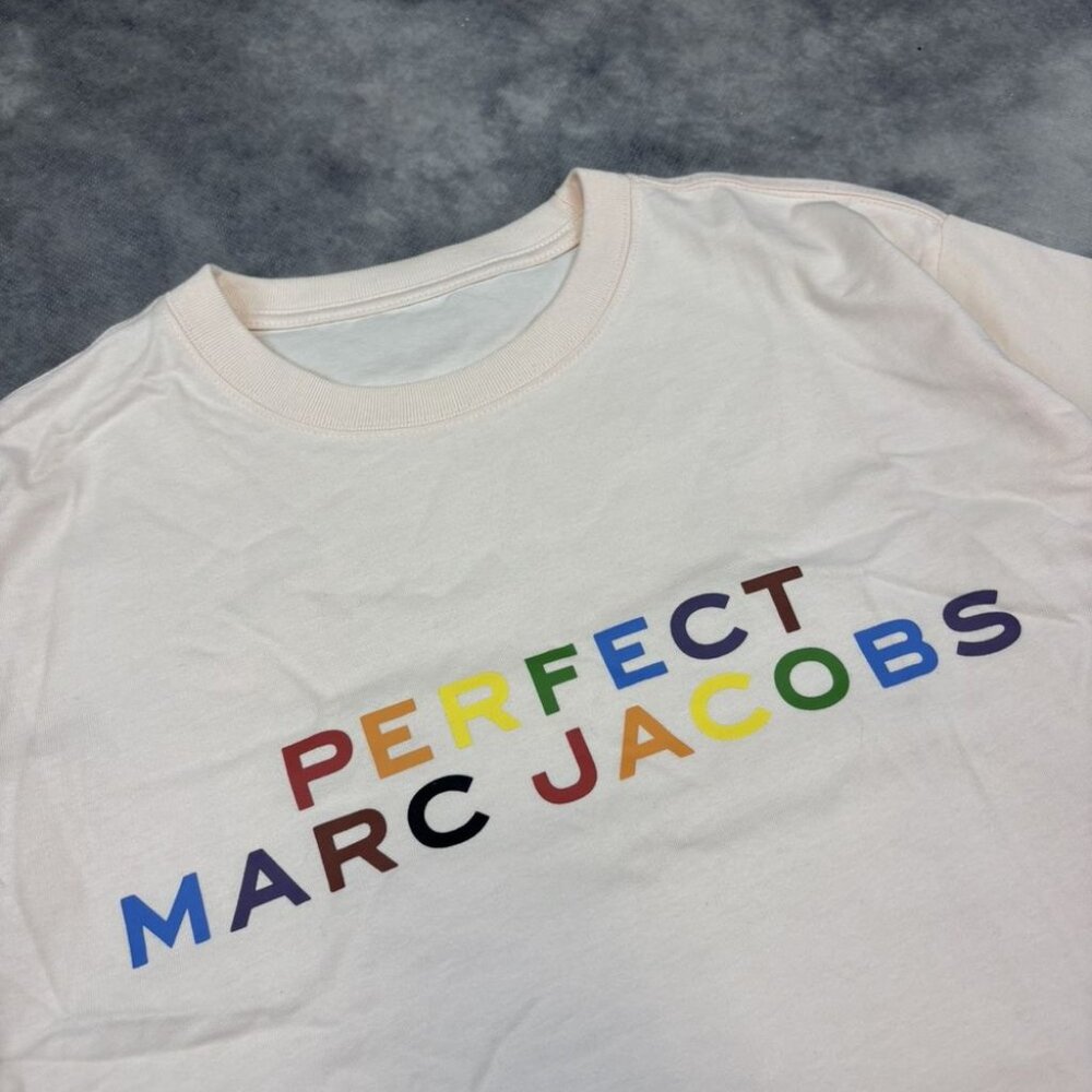 NWT MARC JACOBS Perfect Pride Light Pink Tee Shirt Unisex Size L